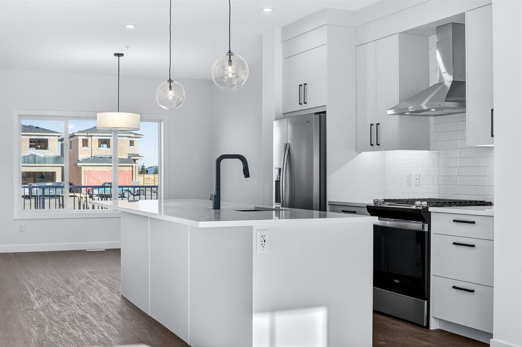 62 Rangeview Path Se, Calgary, AB