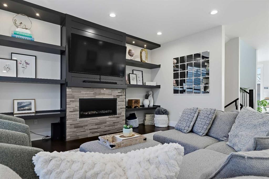 3006 14 Avenue Sw, Calgary, AB