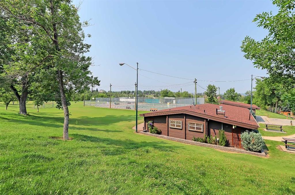 3006 14 Avenue Sw, Calgary, AB