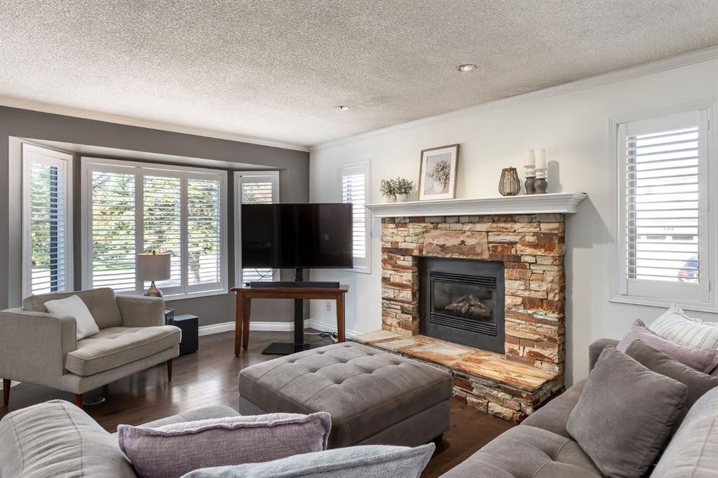 505 Edgebank Place Nw, Calgary, AB