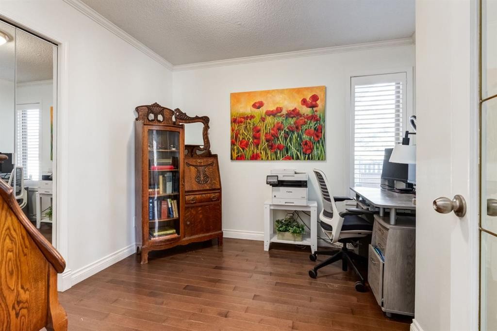 505 Edgebank Place Nw, Calgary, AB