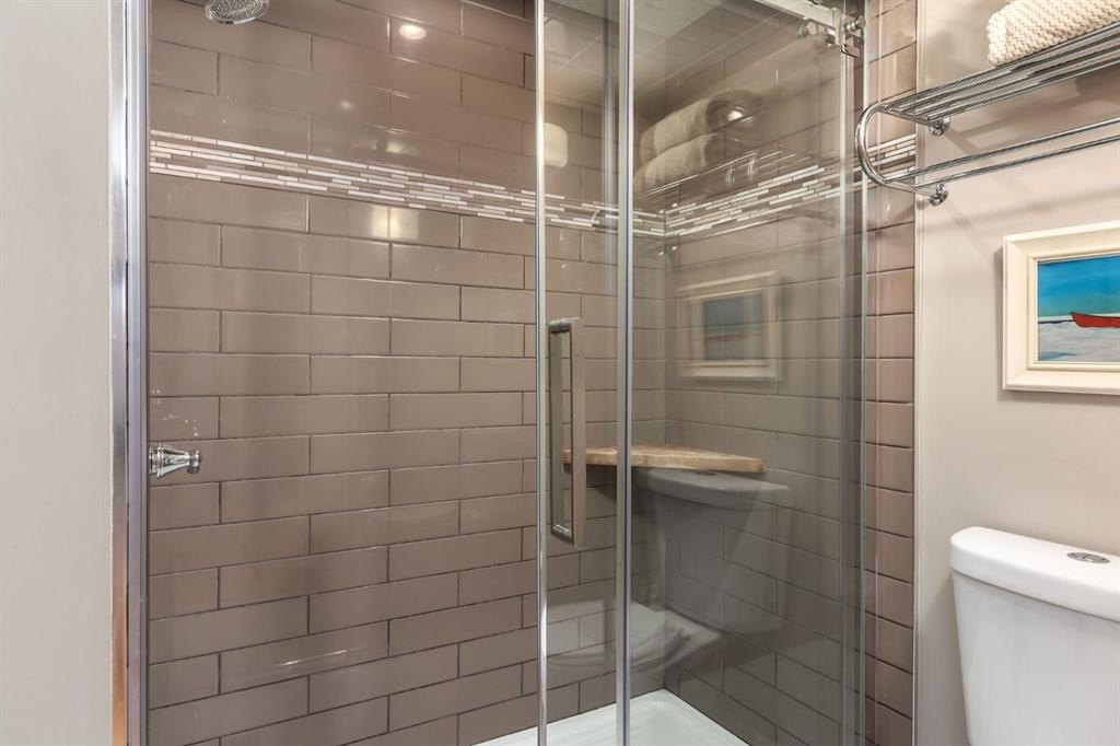505 Edgebank Place Nw, Calgary, AB