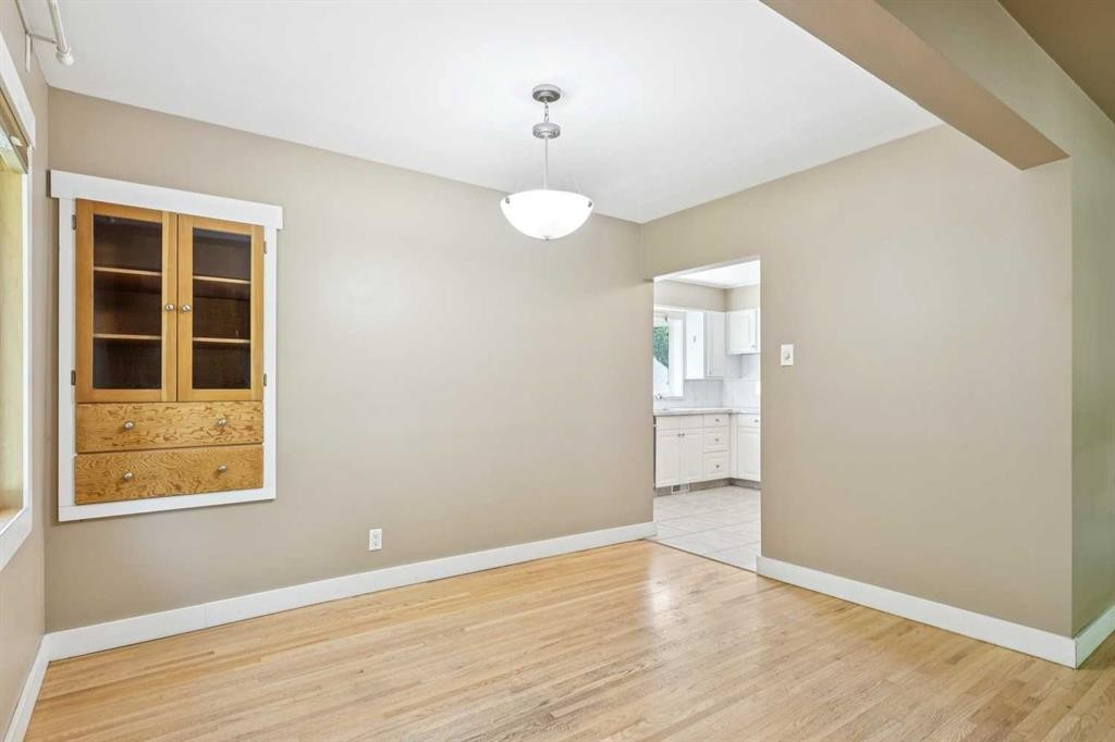 5428 Centre A Street Ne, Calgary, AB