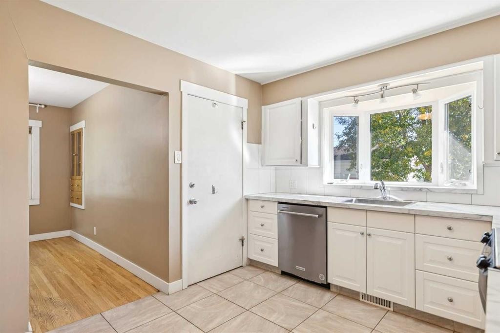 5428 Centre A Street Ne, Calgary, AB