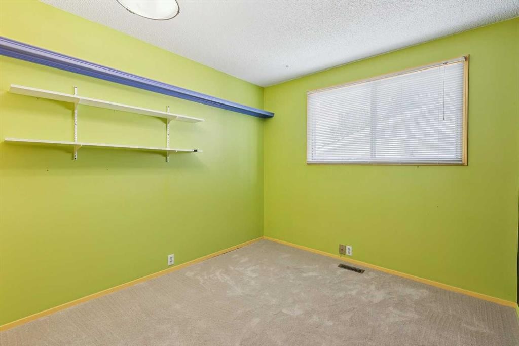 11248 Braeside Drive Sw, Calgary, AB