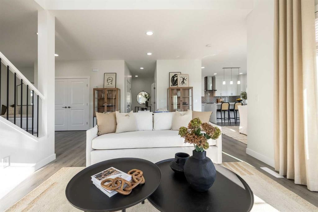 9 Quartz Gate, Balzac, AB