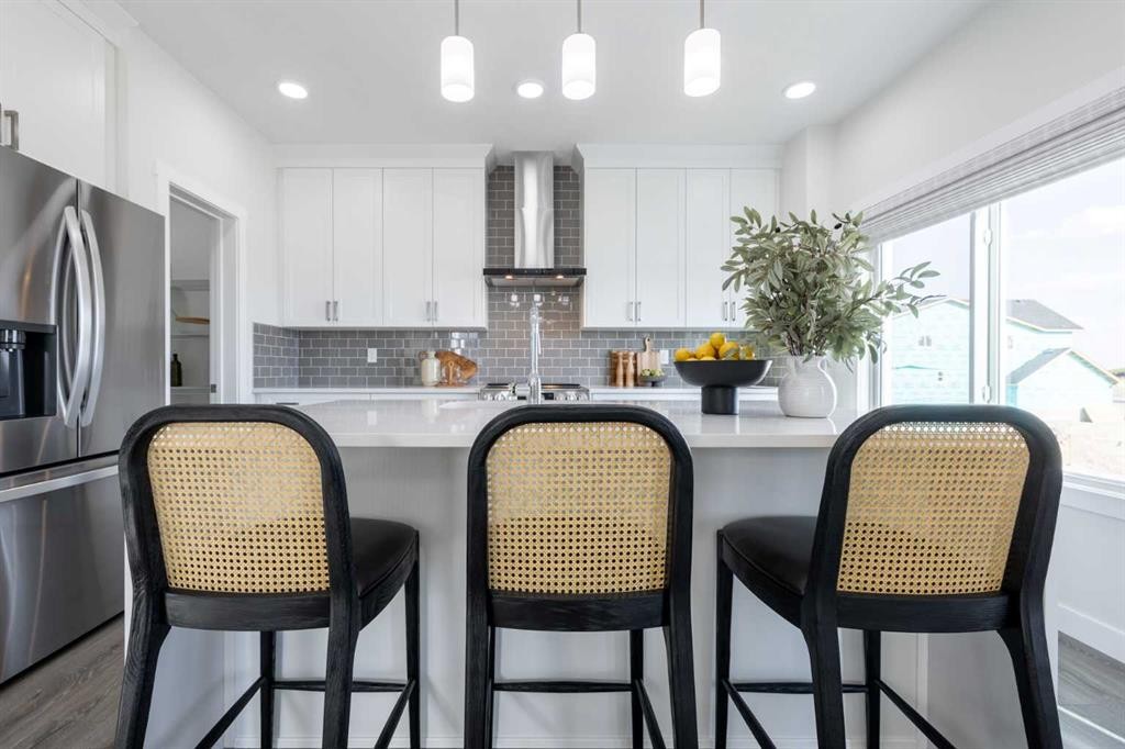 9 Quartz Gate, Balzac, AB