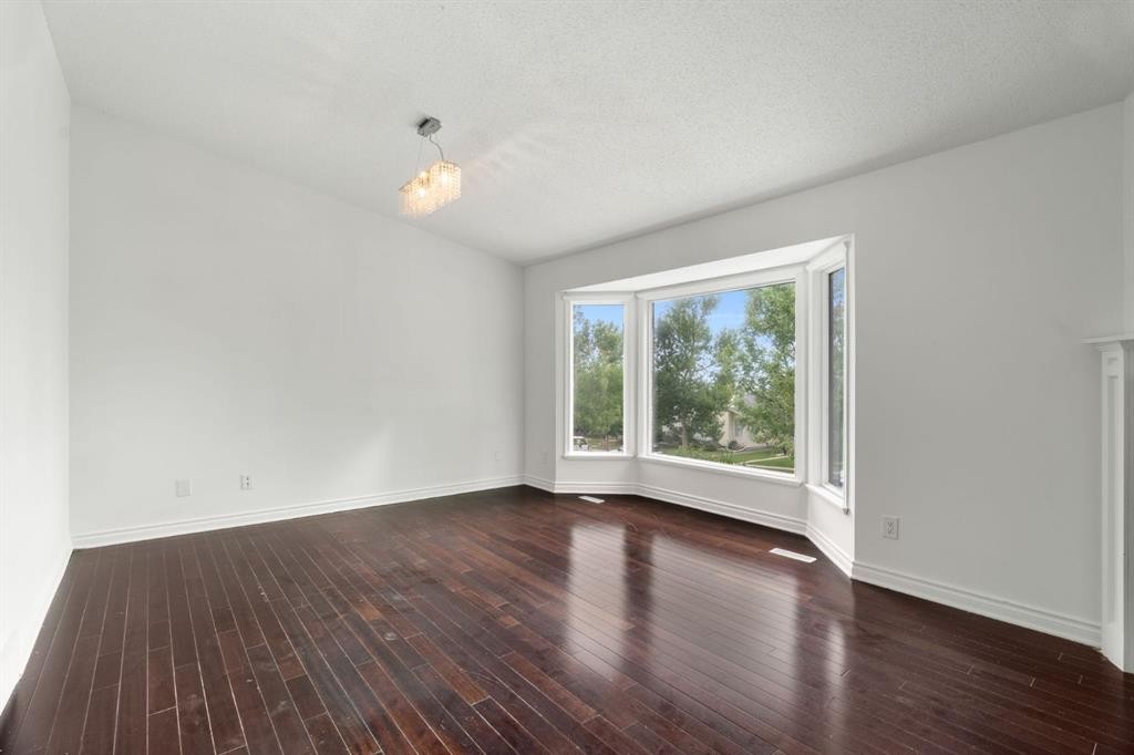 229 Macewan Glen Drive Nw, Calgary, AB