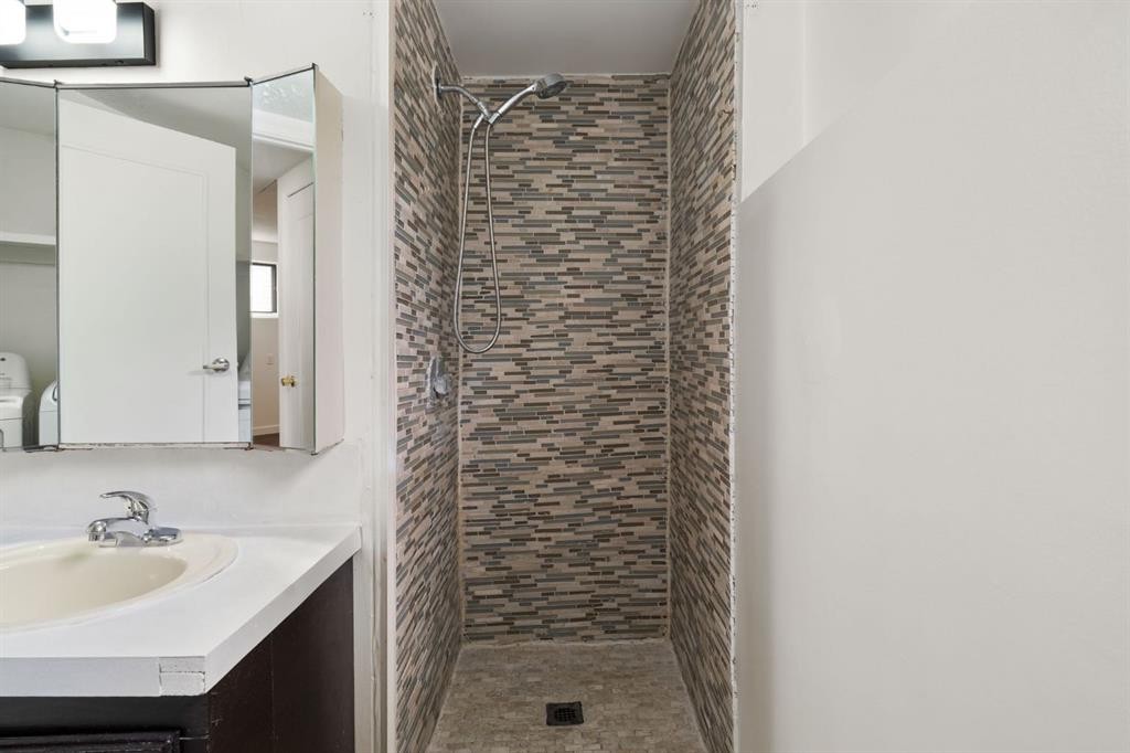229 Macewan Glen Drive Nw, Calgary, AB