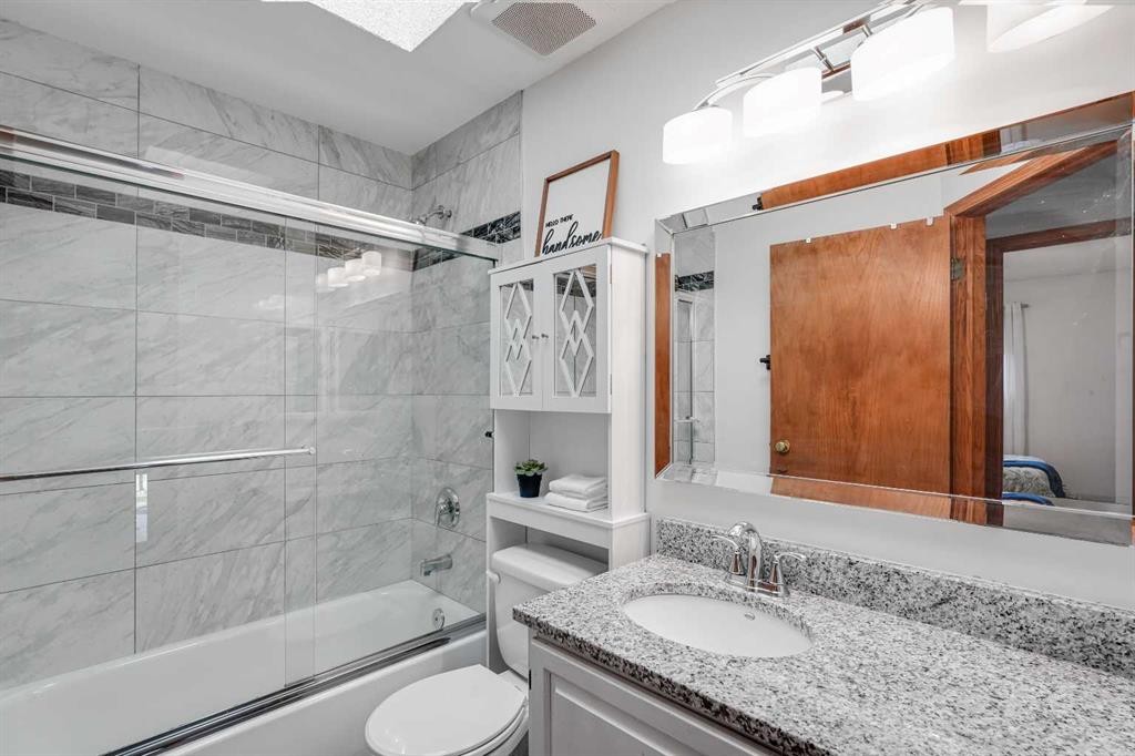 27 Sun Harbour Road Se, Calgary, AB