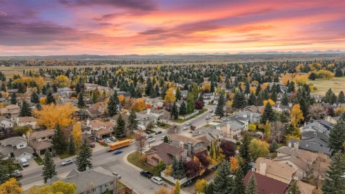 27 Sun Harbour Road Se, Calgary, AB 
