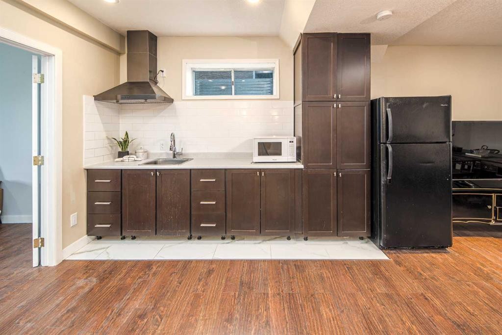 2612 Signal Hill Drive Sw, Calgary, AB