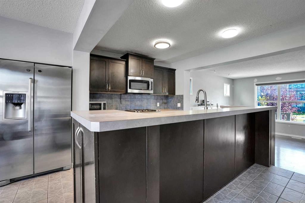 121 Skyview Ranch Drive Ne, Calgary, AB