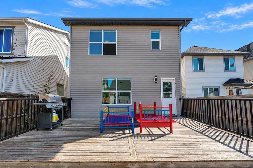 121 Skyview Ranch Drive Ne, Calgary, AB