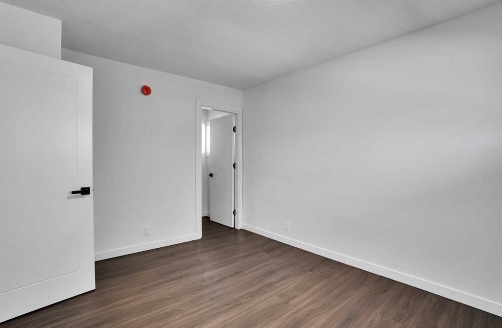 7520 7 Street Sw, Calgary, AB
