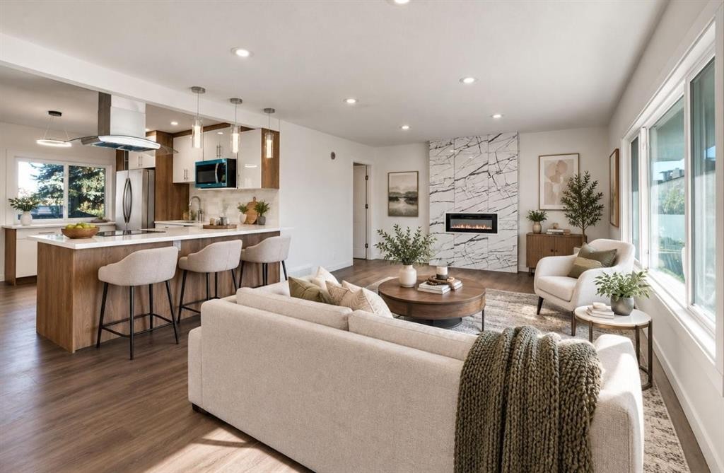 7520 7 Street Sw, Calgary, AB
