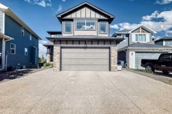 9 Cimarron Springs Green Okotoks, AB T1S 0M3