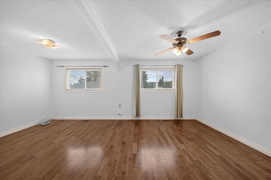6407 34 Avenue Nw, Calgary, AB