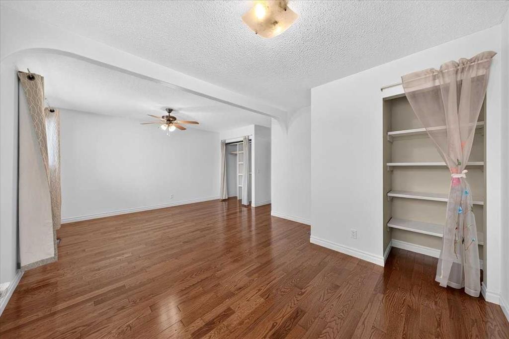 6407 34 Avenue Nw, Calgary, AB