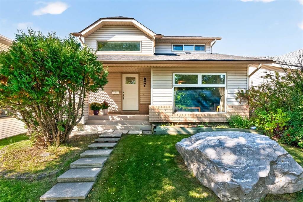 7 Woodbrook Way Sw, Calgary, AB