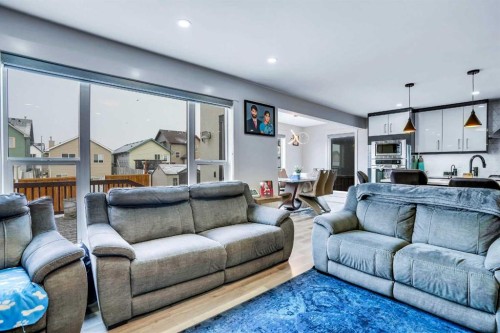 282 Saddlefield Place Ne, Calgary, AB 