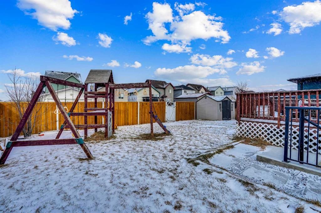 282 Saddlefield Place Ne, Calgary, AB