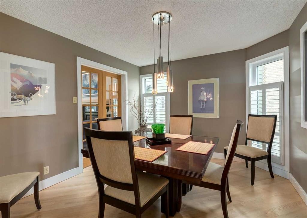 111 Hawksbrow Drive Nw, Calgary, AB