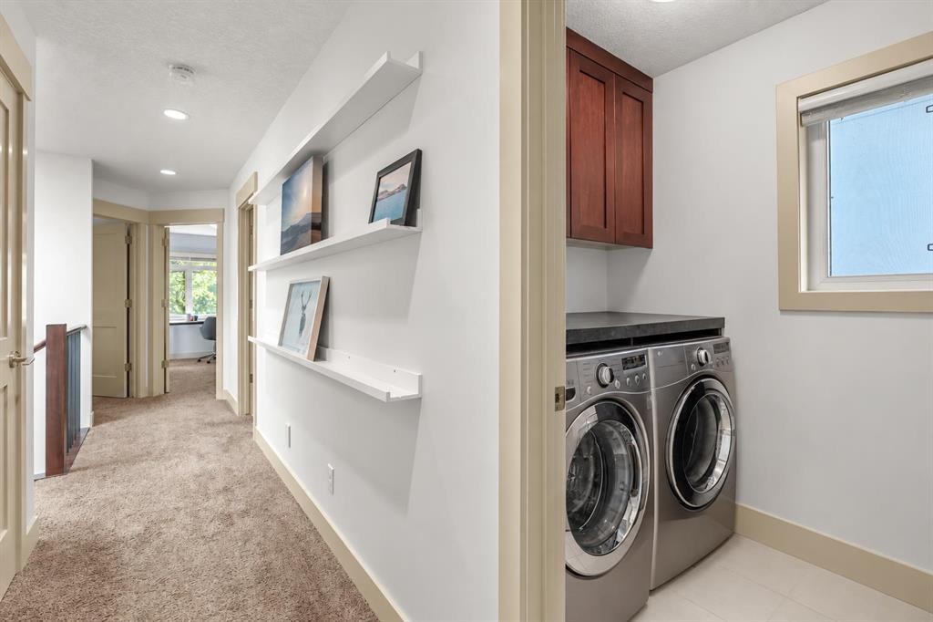 2028 37 Avenue Sw, Calgary, AB