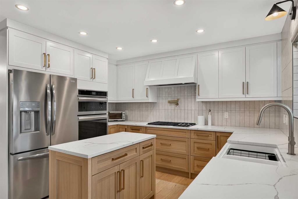 8285 Edgebrook Drive Nw, Calgary, AB