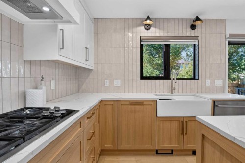 8285 Edgebrook Drive Nw, Calgary, AB 