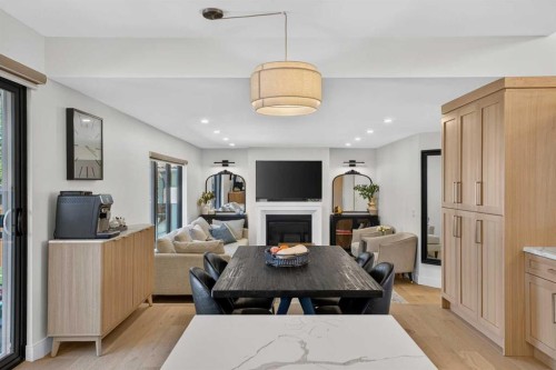 8285 Edgebrook Drive Nw, Calgary, AB 