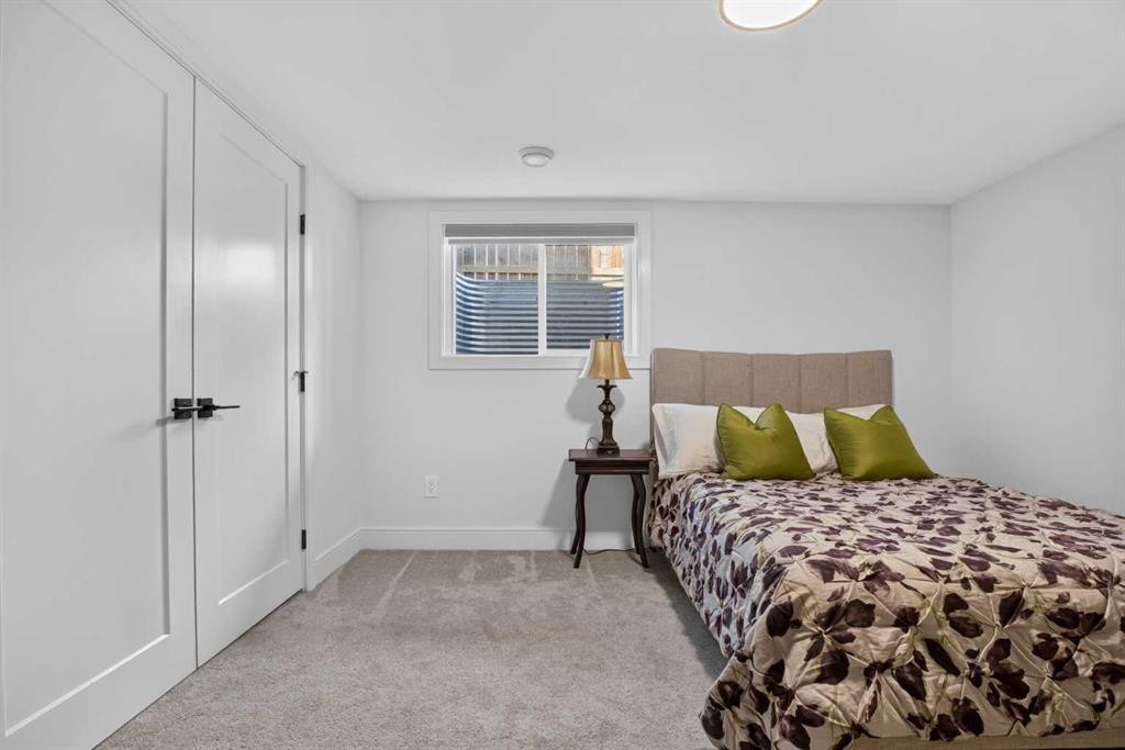 8285 Edgebrook Drive Nw, Calgary, AB