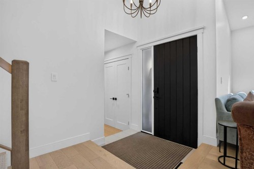 8285 Edgebrook Drive Nw, Calgary, AB 