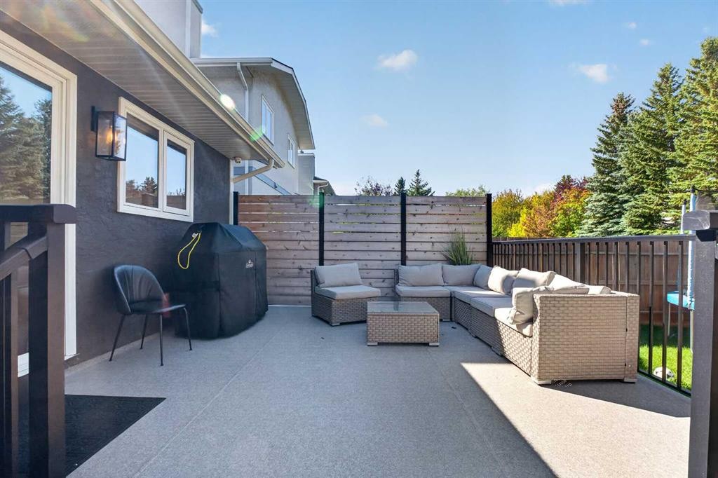 8285 Edgebrook Drive Nw, Calgary, AB