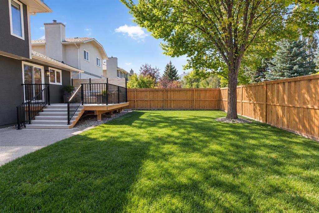 8285 Edgebrook Drive Nw, Calgary, AB