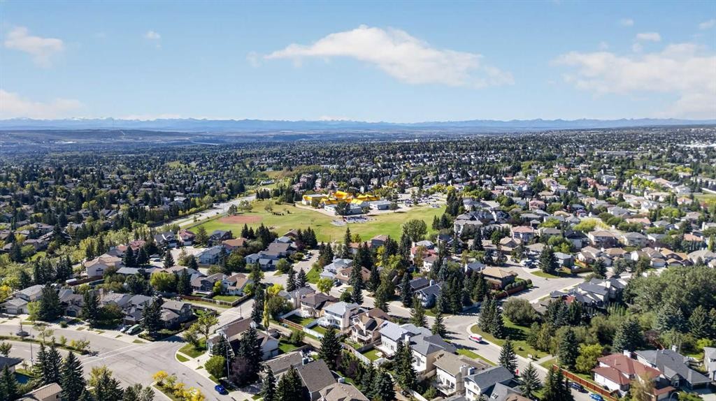 8285 Edgebrook Drive Nw, Calgary, AB