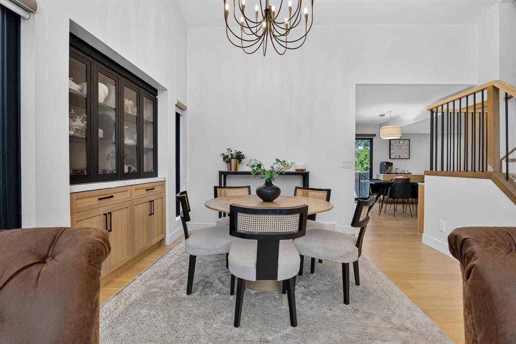 8285 Edgebrook Drive Nw, Calgary, AB