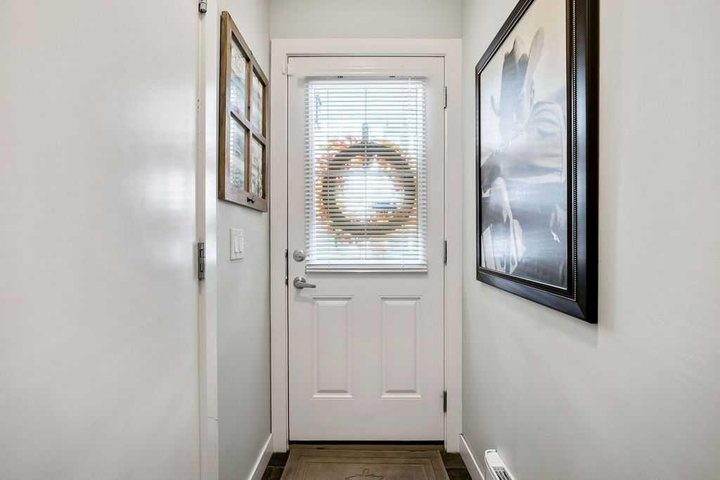 18 Legacy Path Se, Calgary, AB