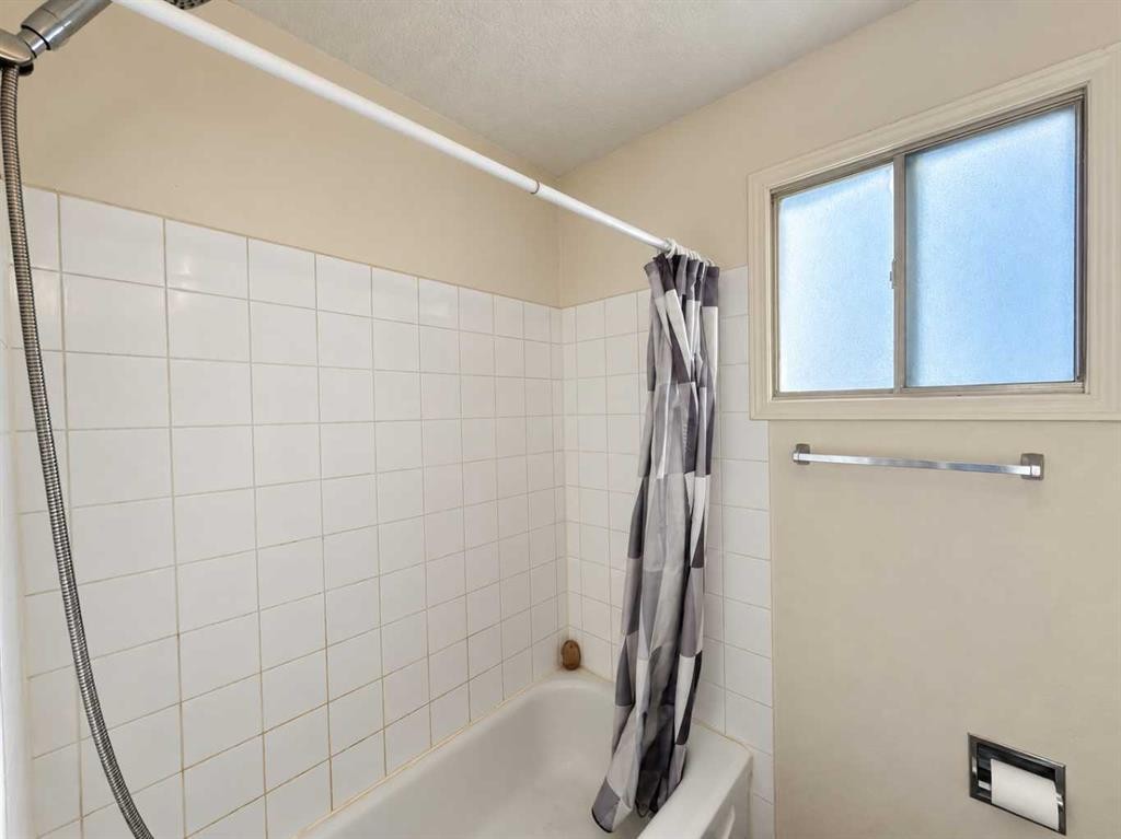 668 Whiteridge Road Ne, Calgary, AB