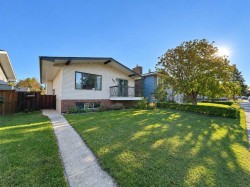 668 Whiteridge Road NE Calgary, AB T1Y 2Y8