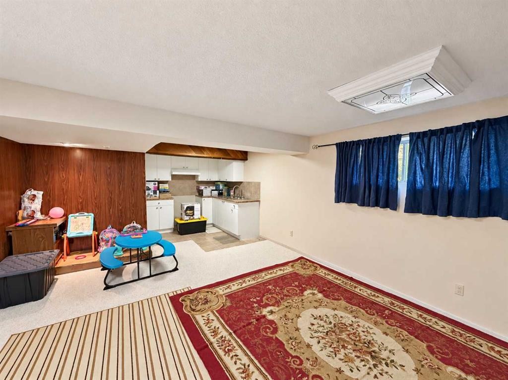 668 Whiteridge Road Ne, Calgary, AB