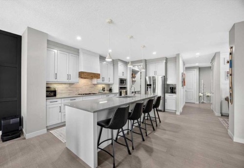 136 Riviera Way  Cochrane, AB T4C 0V4