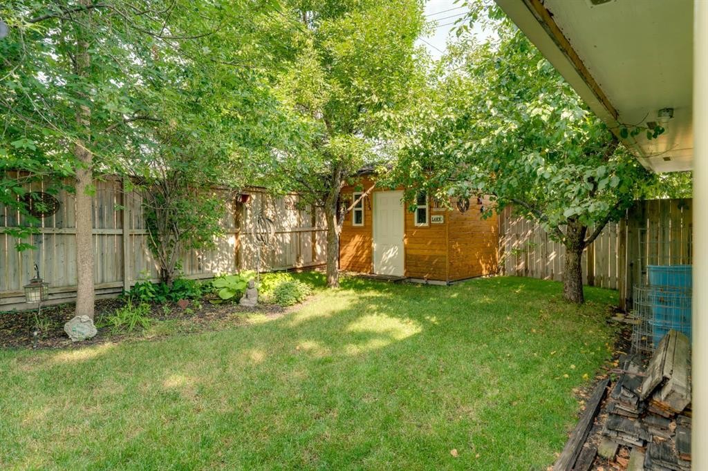 212 Blackthorn Road Nw, Calgary, AB