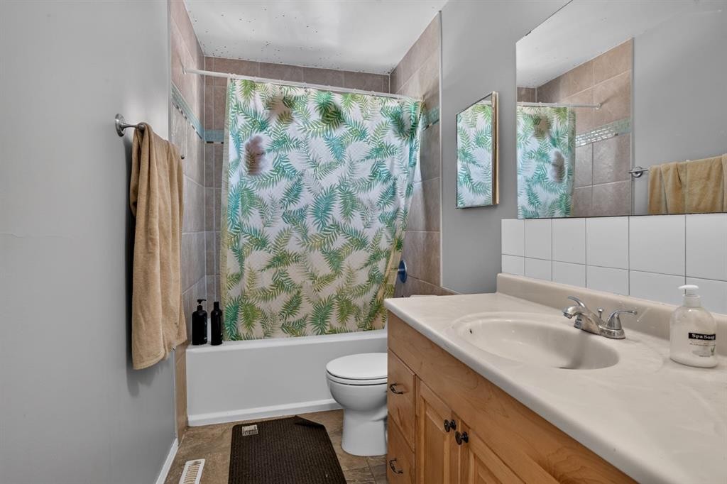 4843 7 Avenue Se, Calgary, AB
