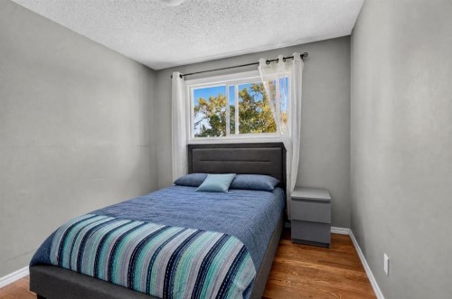 4843 7 Avenue Se, Calgary, AB 