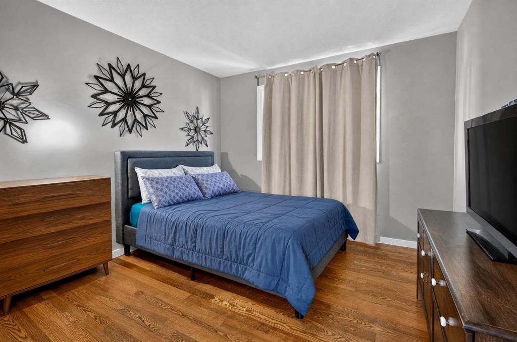 4843 7 Avenue Se, Calgary, AB