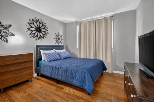 4843 7 Avenue Se, Calgary, AB 