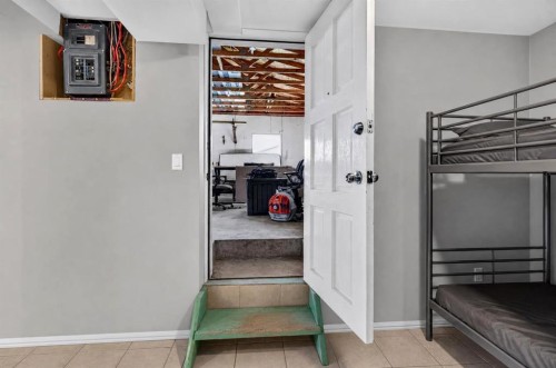 4843 7 Avenue Se, Calgary, AB 