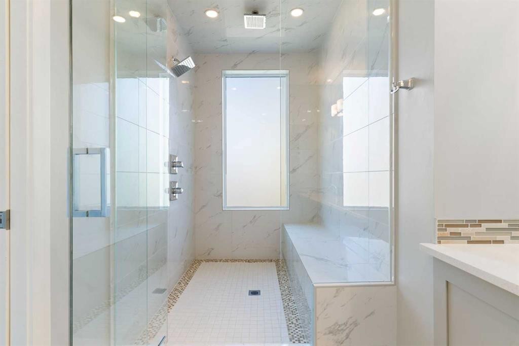 2106 27 Avenue Sw, Calgary, AB