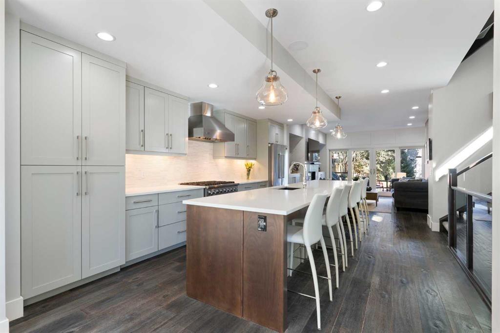2106 27 Avenue Sw, Calgary, AB